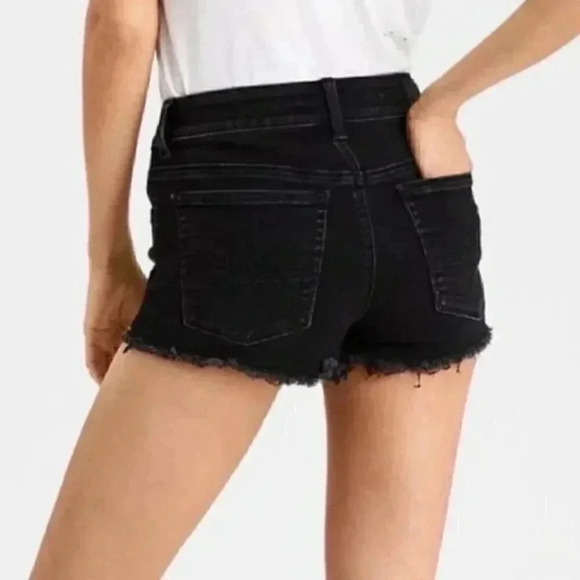 American Eagle Black Hi-Rise Shortie Shorts Lace Detail Super Stretch Size 4 - Picture 3 of 10